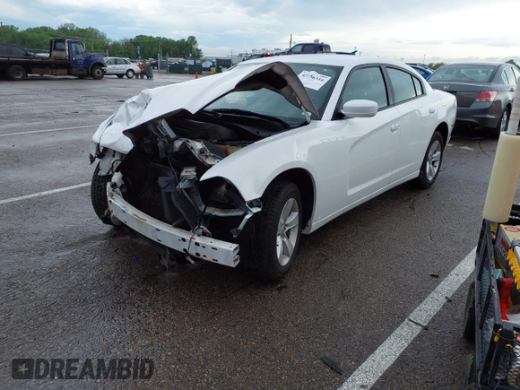 2011 Dodge Charger Rallye with VIN 2B3CL3CG1BH527155, listed as a IAAI auction lot 42156316 with 173,459 mi miles and . Bid and sale history available at carsss.com. Image 2.