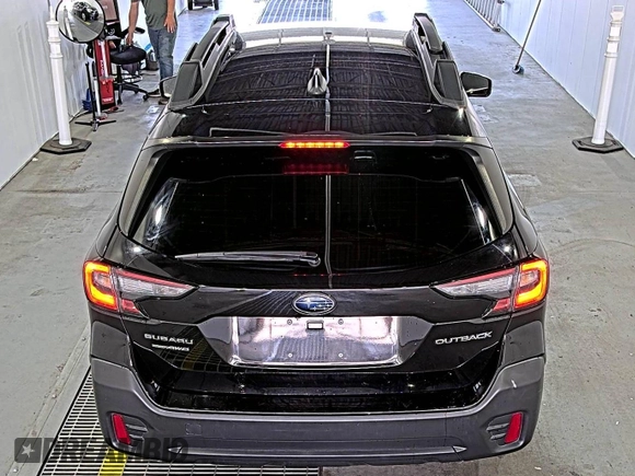 2020 Subaru Outback Premium с VIN 4S4BTACC8L3141957, выставлен на аукционе IAAI как лот 42557552 с пробегом 70 141 миль миль и . История ставок и продаж доступна на DreamBid. Изображение 11.