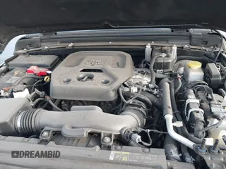 2018 Jeep Wrangler Unlimited Sport S z VIN 1C4HJXDN5JW206475, wystawiony jako IAAI lot #41359976 z przebiegiem Nie podano mil oraz . Historia ofert i sprzedaży dostępna na DreamBid. Obrazek 10.