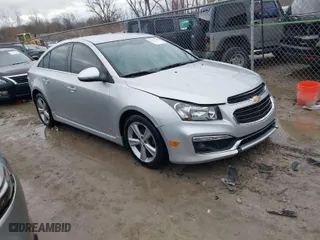 2015 Chevrolet Cruze LT with VIN 1G1PE5SB5F7113933, listed as a IAAI auction lot 41822629 with 100,576 mi miles. Bid and sale history available at carsss.com. Image 1.