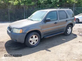 2004 Ford Escape XLT z VIN 1FMCU93134KB07995, wystawiony jako IAAI lot #42092979 z przebiegiem 166 074 mil mil oraz . Historia ofert i sprzedaży dostępna na DreamBid. Obrazek 2.