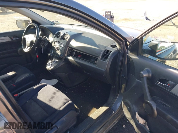 2011 Honda CR-V SE with VIN 5J6RE4H43BL053648, listed as a IAAI auction lot 41895942 with 186,869 mi miles. Bid and sale history available at carsss.com. Image 5.