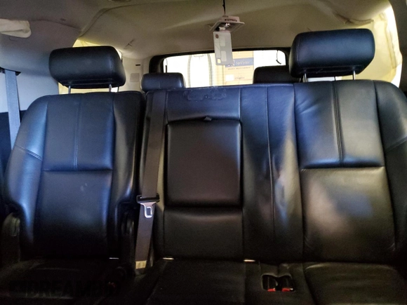 2008 Chevrolet Suburban LTZ with VIN 3GNFK16358G166637, listed as a Copart auction lot 47584305 with 0 mi miles and Non Repairable. Bid and sale history available at carsss.com. Image 10.