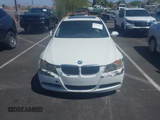 2006 BMW 3 Series 325i с VIN WBAVB13546KX50170, выставлен на аукционе IAAI как лот 42343452 с пробегом 118 453 миль миль и . История ставок и продаж доступна на DreamBid. Изображение 6.