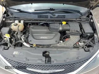 2017 Chrysler Pacifica Touring with VIN 2C4RC1DG5HR537931, listed as a Copart auction lot 55613605 with 159,536 mi miles and Salvage Title. Bid and sale history available at DreamBid. Image 12.