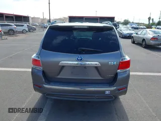 2011 Toyota Highlander Limited with VIN JTEDC3EH9B2000932, listed as a IAAI auction lot 42194620 with 199,174 mi miles and . Bid and sale history available at DreamBid. Image 16.