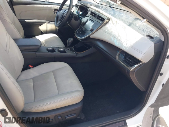 2018 Toyota Avalon XLE with VIN 4T1BK1EB3JU275676, listed as a IAAI auction lot 42045852 with 17,015 mi miles. Bid and sale history available at carsss.com. Image 5.