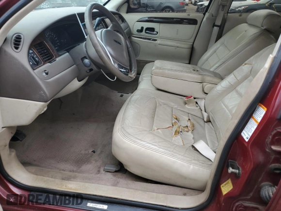 1999 Lincoln Town Car Executive z VIN 1LNHM81W5XY655075, wystawiony jako Copart lot #43263935 z przebiegiem Nie podano mil oraz Szkoda całkowita • Salvage title. Historia ofert i sprzedaży dostępna na DreamBid. Obrazek 7.