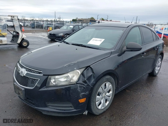 2013 Chevrolet Cruze LS with VIN 1G1PA5SH4D7278305, listed as a IAAI auction lot 41481198 with 169,668 mi miles. Bid and sale history available at carsss.com. Image 6.