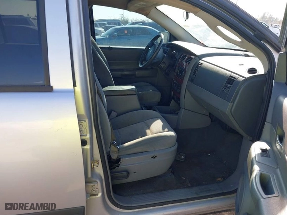 2006 Dodge Durango SLT with VIN 1D4HB48276F103502, listed as a IAAI auction lot 41123505 with NaN miles. Bid and sale history available at carsss.com. Image 5.