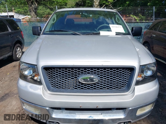 2004 Ford F-150 XLT with VIN 1FTPW14524KA99570, listed as a IAAI auction lot 42546373 with 203,602 mi miles and . Bid and sale history available at DreamBid. Image 6.