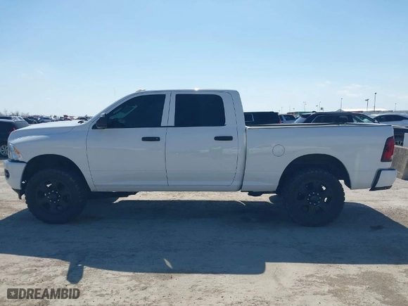 2018 Ram 2500 Tradesman with VIN 3C6UR4CJ0JG188350, listed as a IAAI auction lot 41787630 with 122,434 mi miles. Bid and sale history available at carsss.com. Image 14.