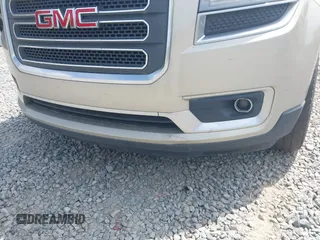 2013 GMC Acadia SLT with VIN 1GKKRRKD4DJ157487, listed as a IAAI auction lot 42096455 with 178,079 mi miles. Bid and sale history available at carsss.com. Image 6.