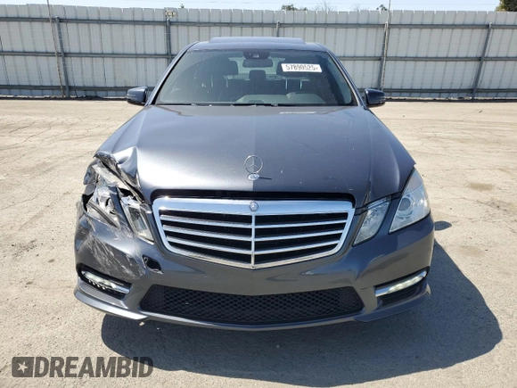 2012 Mercedes-Benz E 350 Luxury with VIN WDDHF5KB3CA596495, listed as a Copart auction lot 57890525 with 93,769 mi miles and Salvage title. Bid and sale history available at DreamBid. Image 5.