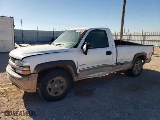 2002 Chevrolet Silverado 1500 LS with VIN 1GCEK14V02Z205165, listed as a Copart auction lot 84061264 with 272,608 mi miles and Salvage Title. Bid and sale history available at carsss.com. Image 1.