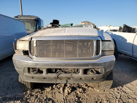 2002 Ford Super Duty F-350 SRW XL with VIN 1FTSW31F62EB38983, listed as a Copart auction lot 88587125 with 0 mi miles and Salvage Title. Bid and sale history available at carsss.com. Image 5.