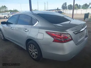 2013 Nissan Altima 2.5 S with VIN 1N4AL3AP1DN435181, listed as a IAAI auction lot 41974025 with 143,434 mi miles. Bid and sale history available at carsss.com. Image 3.