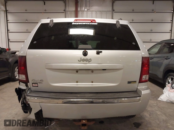 2007 Jeep Grand Cherokee Limited with VIN 1J8HR58P07C574882, listed as a IAAI auction lot 41871194 with 160,055 mi miles and . Bid and sale history available at DreamBid. Image 17.