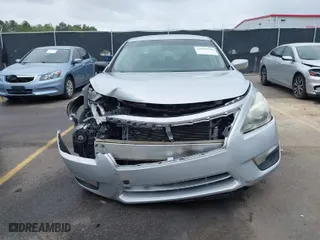 2013 Nissan Altima 2.5 SL with VIN 1N4AL3AP7DC141778, listed as a IAAI auction lot 41920140 with 223,176 mi miles. Bid and sale history available at carsss.com. Image 12.