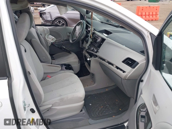 2012 Toyota Sienna LE AAS с VIN 5TDKK3DC7CS224490, выставлен на аукционе IAAI как лот 42030426 с пробегом 222 068 миль миль и . История ставок и продаж доступна на DreamBid. Изображение 5.