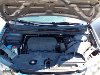 2016 Honda Odyssey SE with VIN 5FNRL5H38GB109733, listed as a IAAI auction lot 41882527 with 123,087 mi miles. Bid and sale history available at carsss.com. Image 10.