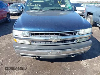 2004 Chevrolet Tahoe LT z VIN 1GNEK13T34J147108, wystawiony jako IAAI lot #41681752 z przebiegiem 175 522 mil mil oraz . Historia ofert i sprzedaży dostępna na DreamBid. Obrazek 6.