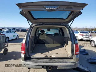 2002 Ford Explorer XLT with VIN 1FMZU73W52UD04193, listed as a Copart auction lot 45418235 with 211,401 mi miles and Salvage title. Bid and sale history available at DreamBid. Image 6.