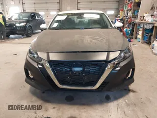 2020 Nissan Altima 2.5 S with VIN 1N4BL4BV4LC120523, listed as a IAAI auction lot 42022201 with 93,446 mi miles and . Bid and sale history available at carsss.com. Image 12.