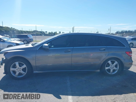 2012 Mercedes-Benz R 350 with VIN 4JGCB5HEXCA146176, listed as a IAAI auction lot 41442159 with 120,922 mi miles and . Bid and sale history available at DreamBid. Image 15.