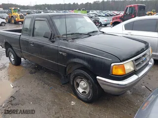 1996 Ford Ranger XLT with VIN 1FTCR14X2TPA32945, listed as a IAAI auction lot 41771203 with 113,474 mi miles. Bid and sale history available at carsss.com. Image 1.