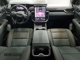 2024 GMC Acadia AWD AT4 z VIN 1GKENPKS1RJ163766, wystawiony jako Copart lot #82437144 z przebiegiem 4320 mil mil oraz Tytuł czysty. Historia ofert i sprzedaży dostępna na DreamBid. Obrazek 8.