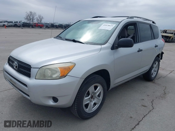 2007 Toyota RAV4 with VIN JTMBD33V775097927, listed as a IAAI auction lot 41870623 with 182,005 mi miles. Bid and sale history available at carsss.com. Image 2.