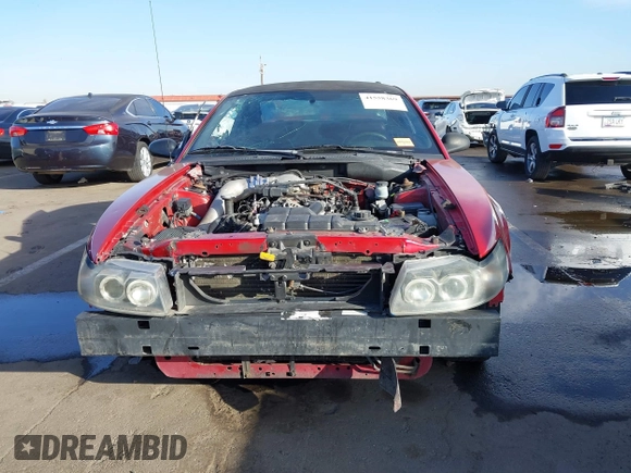 2000 Ford Mustang GT with VIN 1FAFP42X0YF255141, listed as a IAAI auction lot 41558369 with 170,503 mi miles. Bid and sale history available at carsss.com. Image 13.