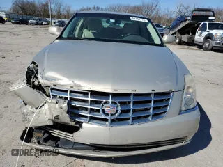 2009 Cadillac DTS 1SA z VIN 1G6KD57Y69U126507, wystawiony jako Copart lot #48392775 z przebiegiem 152 637 mil mil oraz Szkoda całkowita • Salvage title. Historia ofert i sprzedaży dostępna na DreamBid. Obrazek 5.