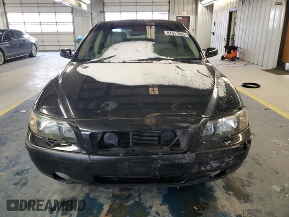 2004 Volvo S60 with VIN YV1RS61TX42377209, listed as a Copart auction lot 87611085 with 124,523 mi miles and Salvage Title. Bid and sale history available at carsss.com. Image 5.