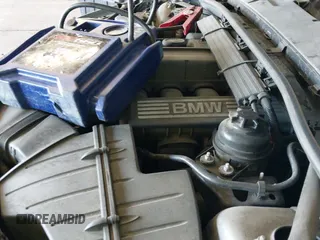 2011 BMW 3 Series 328i с VIN WBAPH5G53BNN59051, выставлен на аукционе IAAI как лот 42923174 с пробегом 156 517 миль миль и . История ставок и продаж доступна на DreamBid. Изображение 20.