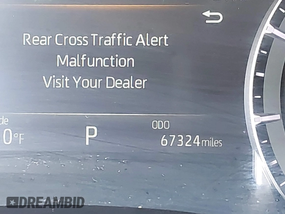 2022 Toyota Highlander XLE with VIN 5TDGZRBH4NS575217, listed as a IAAI auction lot 41863526 with 67,324 mi miles and . Bid and sale history available at DreamBid. Image 15.