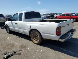 2002 Toyota Tacoma with VIN 5TEVL52NX2Z017779, listed as a Copart auction lot 43947225 with 272,365 mi miles and Salvage title. Bid and sale history available at DreamBid. Image 2.