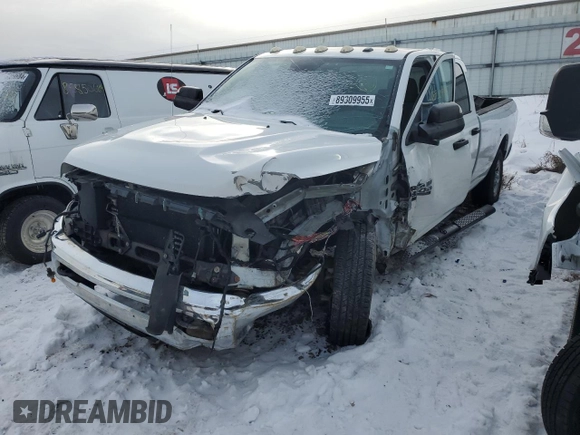 2015 Ram 3500 Tradesman with VIN 3C63R3GJXFG618828, listed as a Copart auction lot 89309955 with 0 mi miles and Clean Title. Bid and sale history available at carsss.com. Image 1.