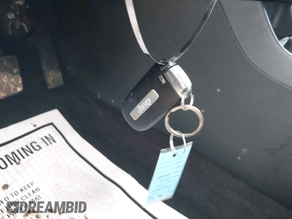 2019 Jeep Cherokee Latitude Plus с VIN 1C4PJMLB9KD114168, выставлен на аукционе IAAI как лот 42499881 с пробегом 99 667 миль миль и . История ставок и продаж доступна на DreamBid. Изображение 11.