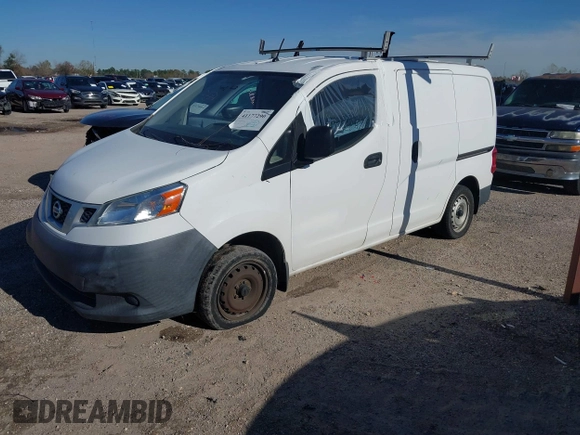 2017 Nissan NV200 S z VIN 3N6CM0KN4HK708196, wystawiony jako IAAI lot #41177290 z przebiegiem 104 398 mil mil oraz . Historia ofert i sprzedaży dostępna na DreamBid. Obrazek 18.