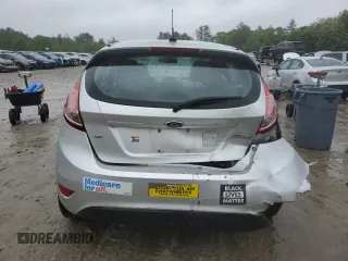 2015 Ford Fiesta SE z VIN 3FADP4EJ2FM200721, wystawiony jako Copart lot #58265735 z przebiegiem Nie podano mil oraz Tytuł czysty. Historia ofert i sprzedaży dostępna na DreamBid. Obrazek 6.