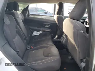 2017 Jeep Cherokee Latitude with VIN 1C4PJLCS7HW619486, listed as a Copart auction lot 47152985 with 69,837 mi miles and Salvage Title. Bid and sale history available at carsss.com. Image 11.