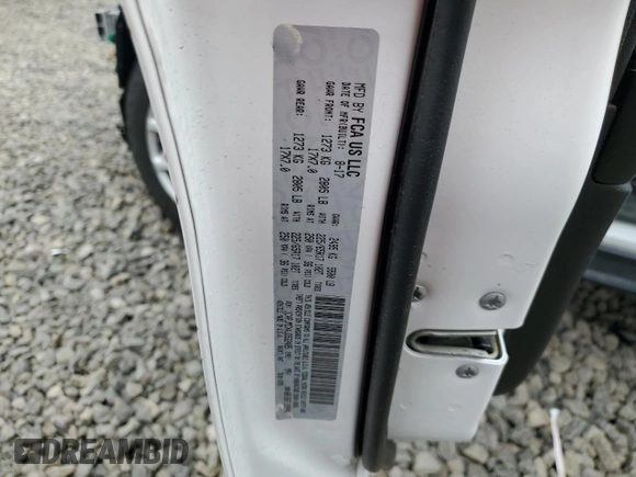 2018 Jeep Cherokee Latitude с VIN 1C4PJMCX4JD532485, выставлен на аукционе Copart как лот 49496145 с пробегом 92 322 миль миль и Списание • Salvage title. История ставок и продаж доступна на DreamBid. Изображение 12.