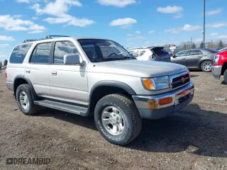 1998 Toyota 4Runner SR5 with VIN JT3HN86RXW0187219, listed as a IAAI auction lot 41993665 with NaN miles. Bid and sale history available at carsss.com. Image 1.