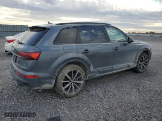 2022 Audi Q7 Komfort with VIN WA1BXBF78ND007843, listed as a Copart auction lot 77568464 with 44,041 mi miles and Salvage Title. Bid and sale history available at carsss.com. Image 3.