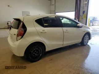 2016 Toyota Prius One z VIN JTDKDTB36G1134862, wystawiony jako Copart lot #53493945 z przebiegiem Nie podano mil oraz Czysty tytuł • Clean title. Historia ofert i sprzedaży dostępna na DreamBid. Obrazek 3.