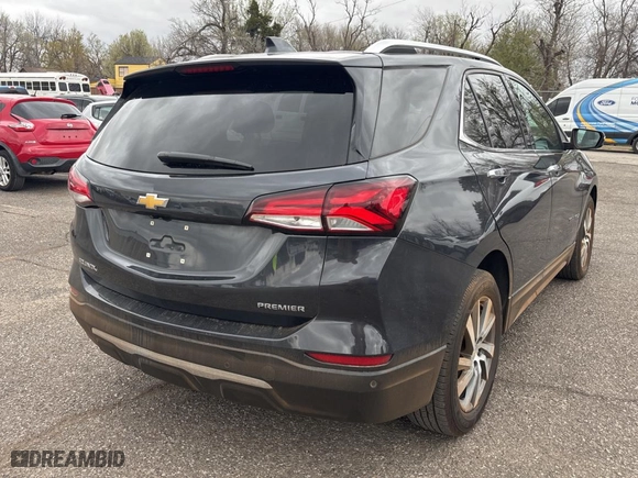 2022 Chevrolet Equinox Premier with VIN 2GNAXNEV2N6155916, listed as a Copart auction lot 50075235 with 170,499 mi miles and Clean Title. Bid and sale history available at carsss.com. Image 4.