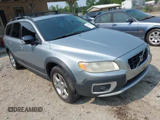 2008 Volvo XC70 z VIN YV4BZ982881037826, wystawiony jako IAAI lot #42408049 z przebiegiem 197 138 mil mil oraz . Historia ofert i sprzedaży dostępna na DreamBid. Obrazek 1.