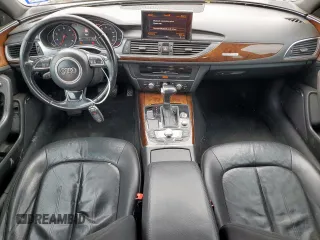 2015 Audi A6 Premium Plus z VIN WAUGFAFCXFN035268, wystawiony jako Copart lot #58316125 z przebiegiem 117 268 mil mil oraz Tytuł czysty. Historia ofert i sprzedaży dostępna na DreamBid. Obrazek 8.